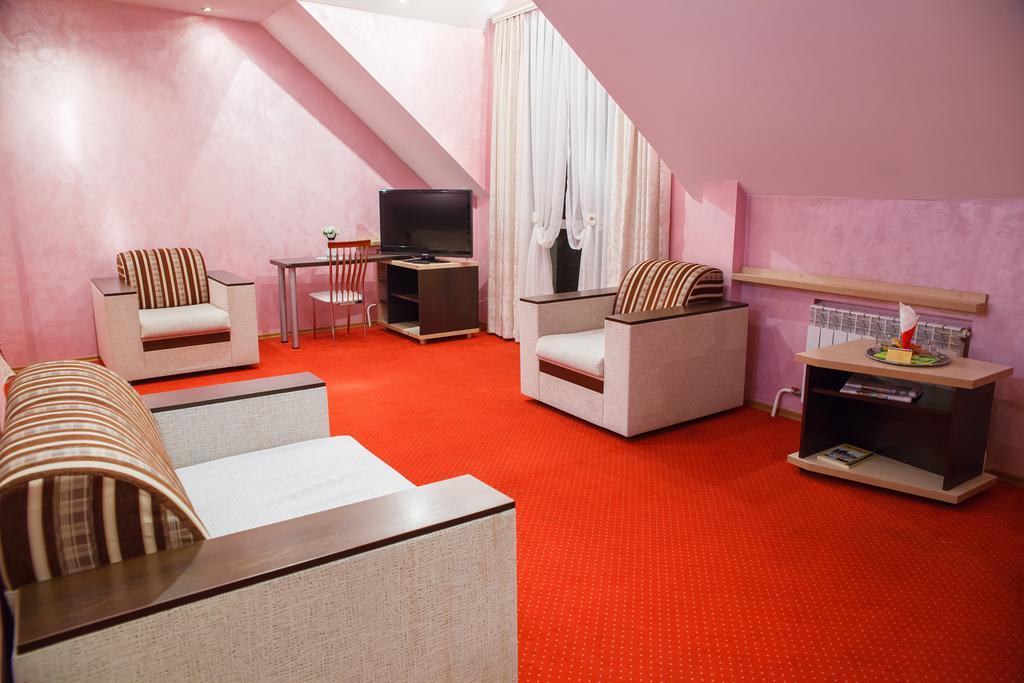 Semashko Hotel Hrodna Exterior foto