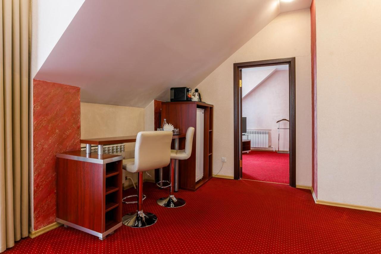 Semashko Hotel Hrodna Exterior foto